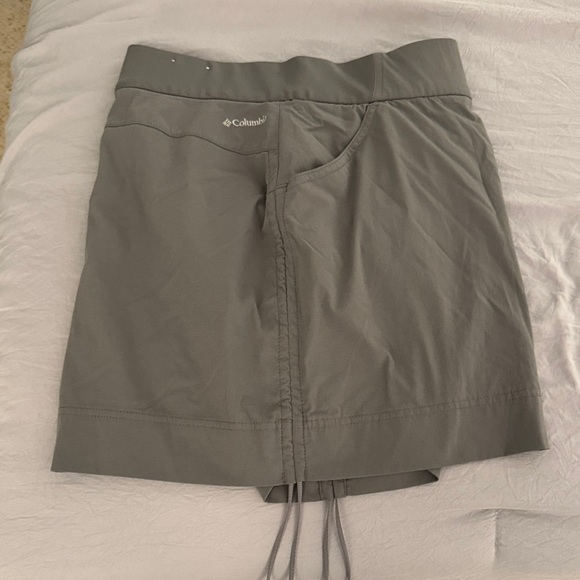 Columbia Charcoal Outdoor Skirt - Picture 1 of 4